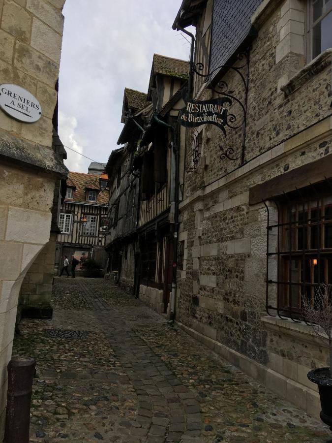 Maison Charmante Pres De Sainte Catherine Villa Honfleur Bagian luar foto