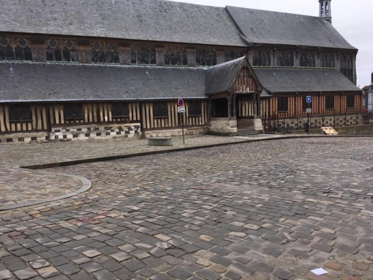 Maison Charmante Pres De Sainte Catherine Villa Honfleur Bagian luar foto